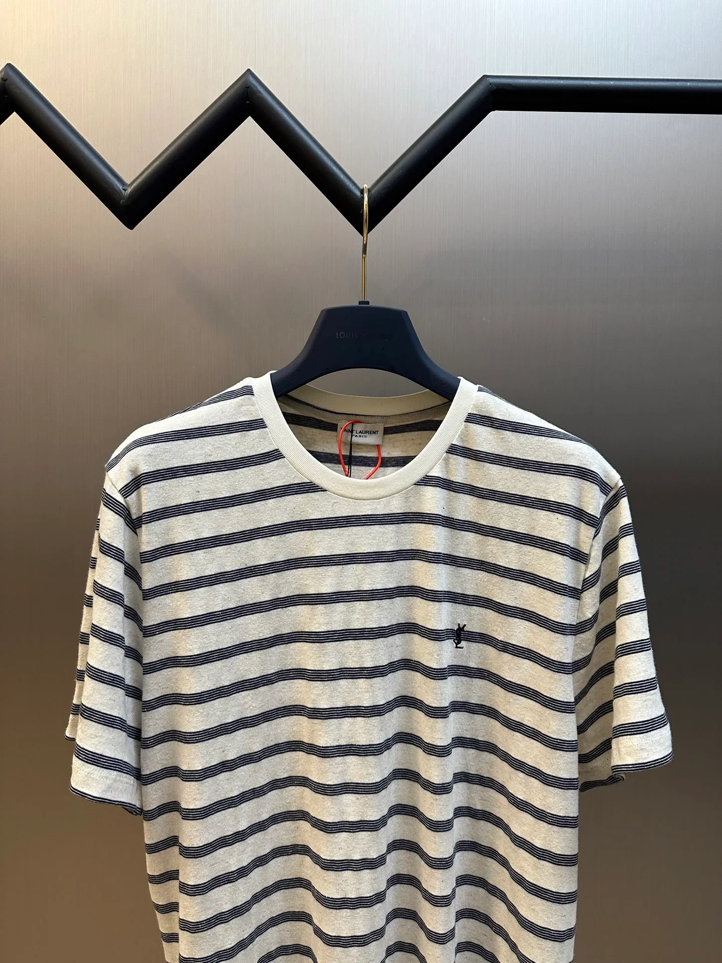 Saint Laurent ， Cream White， 。 YSL ， 。 ， ， YSL size：s m l xl